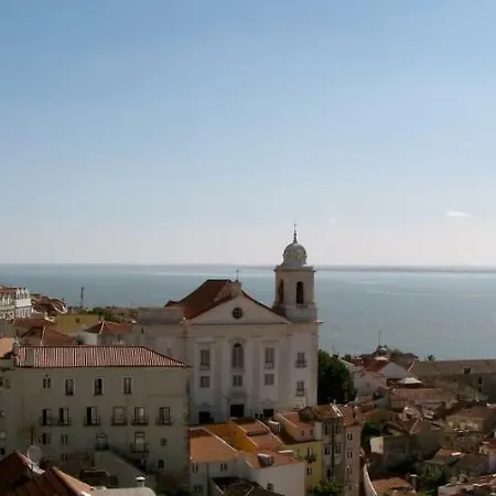 Casa Portuguesa Madalena * Lisbon